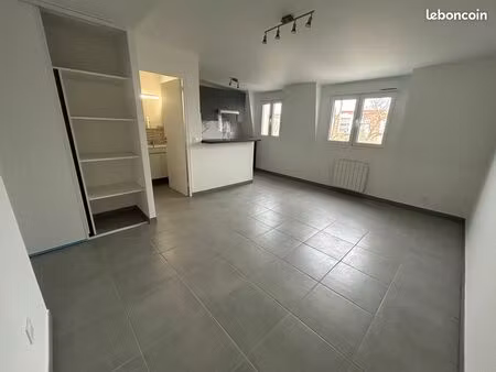 studio neuf a louer montfermeil