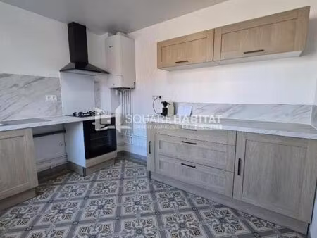 maison 3 pièces 77 m²