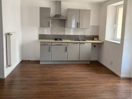 maison mitoyenne à louer