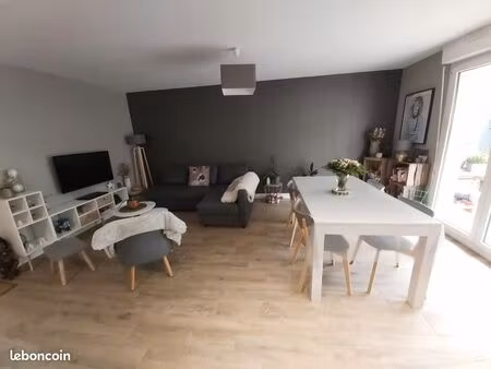 appartement meublé doutre / front de maine