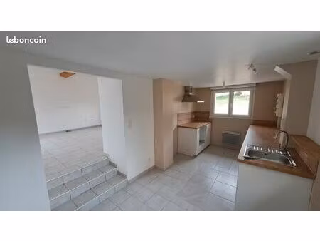à louer – appartement t4 de 77 m²