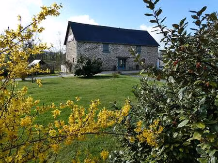 vente maison à rives d'andaine (61140) : à vendre / 161m² rives d'andaine