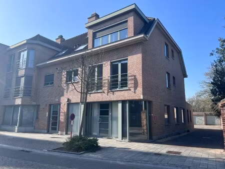 commercieel te koop in lievegem