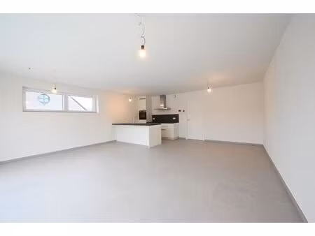 nieuwbouwappartement te huur in het hartje van ardooie!