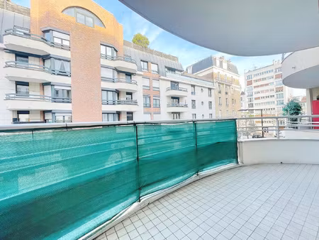 2 pièces a deux pas du bois de vincennes