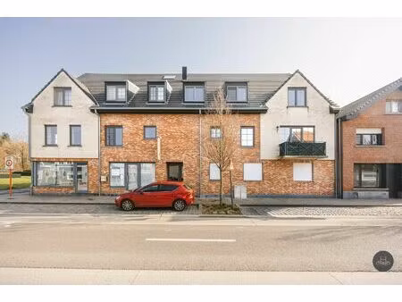 ruim duplex appartement in centrum baal