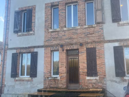 immeuble à vendre chezal-benoît