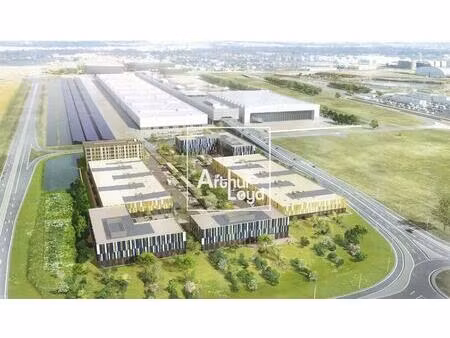 location bureaux 827 m² à 13 261 m²