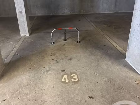 achat parking melun 77000