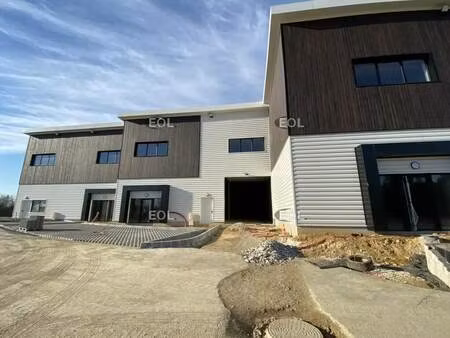 vente local d'activités 419 m² à 839 m²