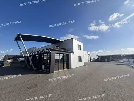 vente local d'activités 1 007 m²