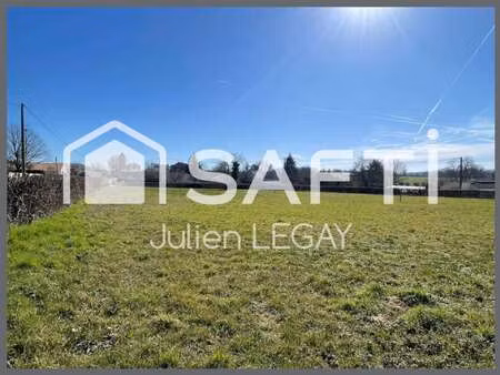 vente terrain à romans (79260) : à vendre / 737m² romans