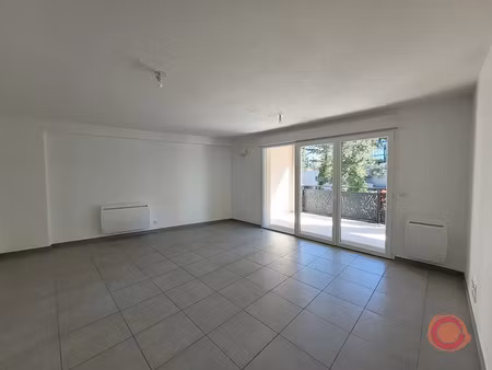 vente appartement rodez 12000 - - surface privée