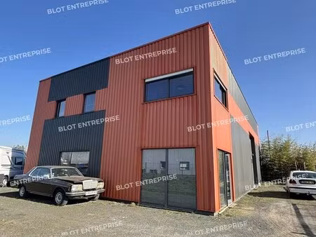 vente local d'activités 292 m²