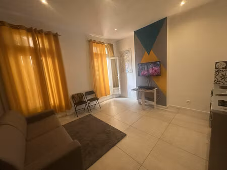 vente appartement 2 pièces 33m2 marseille 1er (13001) - 135000 € - surface privée