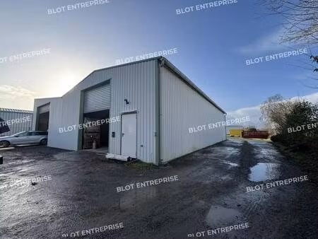 location entrepôt 361 m²
