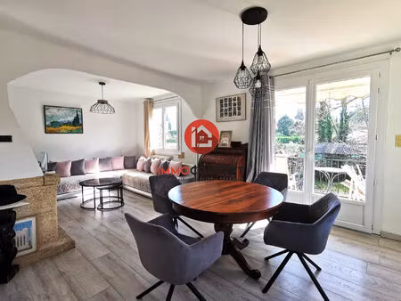 vente maison 7 pièces 153 m² bagnols-sur-cèze (30200)