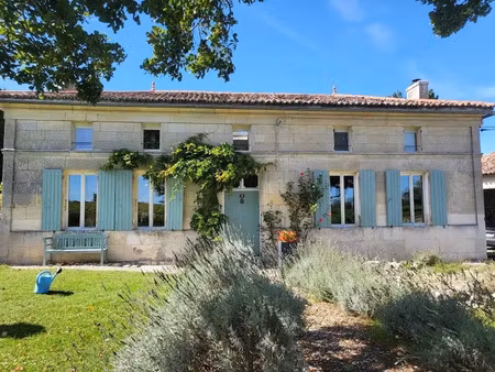 vente maison 6 pièces 146 m² à vanzac (17500)  378 000 €