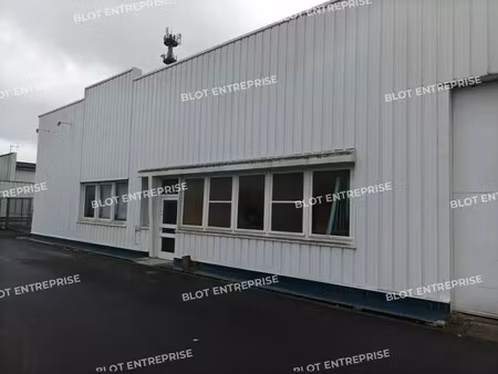 location entrepôt 530 m²