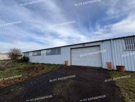 location entrepôt 712 m²