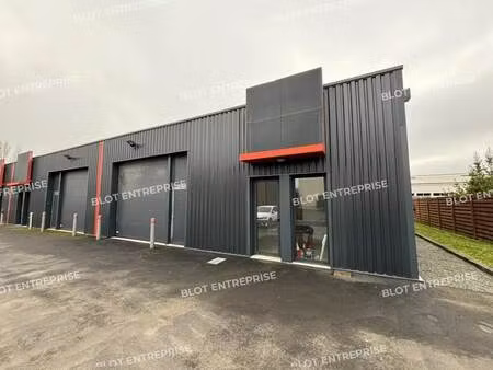 location local d'activités 170 m²