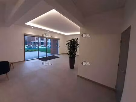 location bureaux 80 m²