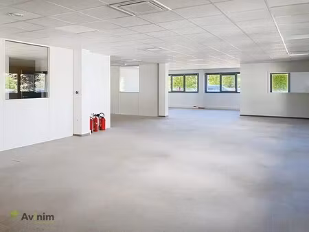 location bureaux 270 m²