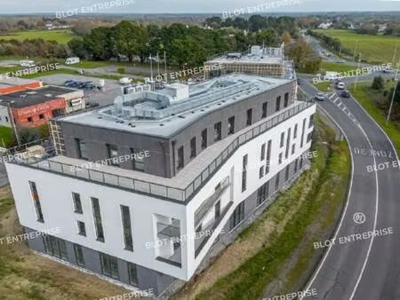 location bureaux 232 m²