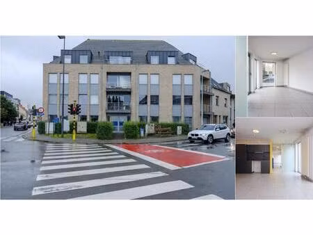 bureaux à vendre à stationsstraat 1 tielt (rbv47192)