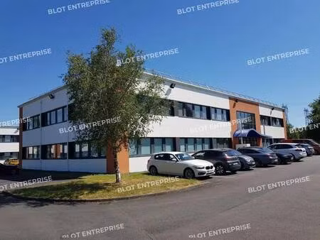 location bureaux 371 m²