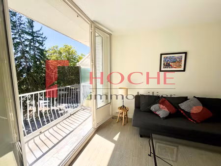 2 p + c meublé - 42 m²