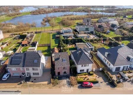 huis te koop in maaseik met 4 slaapkamers