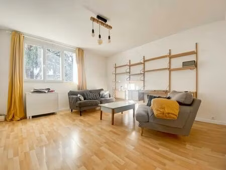 charmant t1 lumineux à nantes est