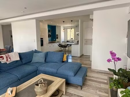 vente commerce 3 pièces 88 m² billère (64140)