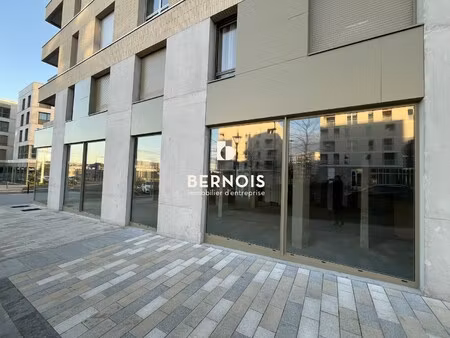 location local professionnel 268m² st herblain 44800