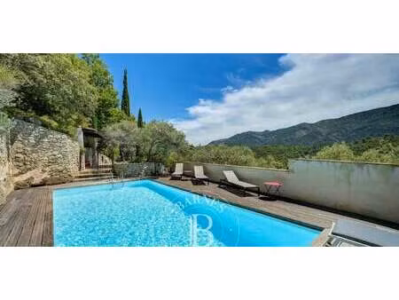 maison avec piscine et jardin vauvenargues (13)