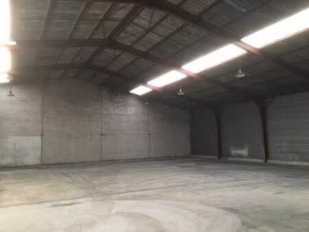 location commerce 550 m² à chambray-lès-tours (37170)