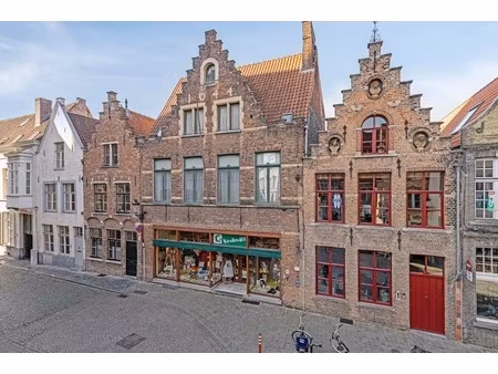 commercieel te koop in brugge met 4 slaapkamers