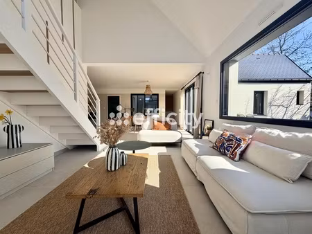 maison 6 pièces - 145 m²