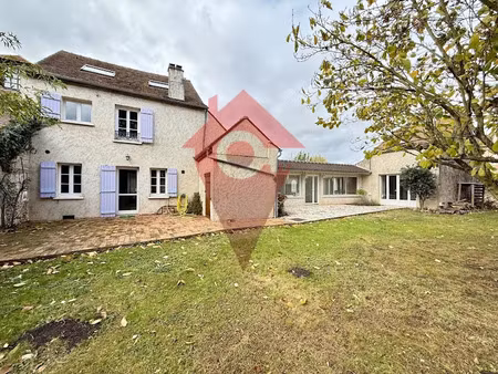 location maison 6 pièces 183.83 m² à les alluets-le-roi (78580)  2 450 €