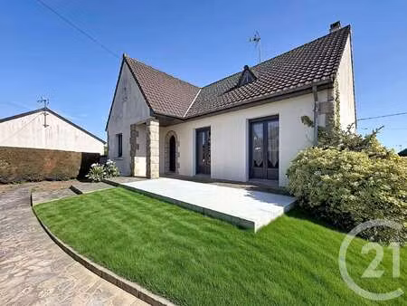 vente maison à ahuillé (53940) : à vendre / 111m² ahuillé