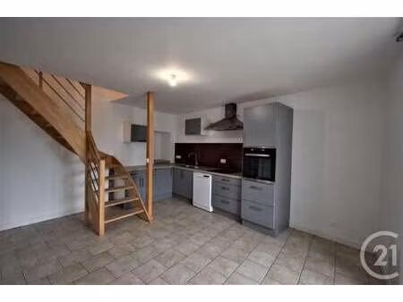 location maison à astillé (53230) : à louer / 86m² astillé