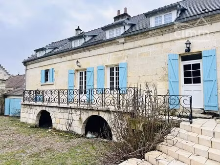 à vendre : maison de charme située près de pierrefonds
