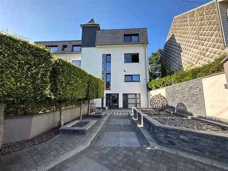 **waterloo** magnifique appartement 1 chambre