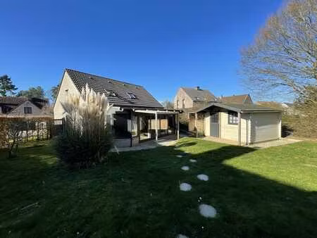 villa dans un agréable clos – quartier 4 sapins