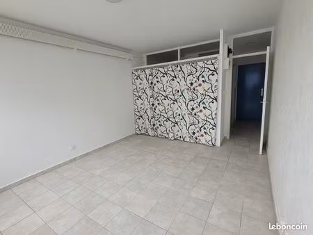 studio 24 m2 proche centre + parking sous-sol