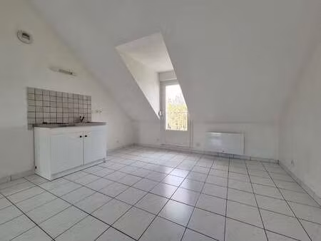 location appartement 2 pièces à mûrs-erigné (49610) : à louer 2 pièces / 36m² mûrs-erigné