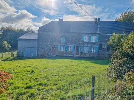 maison en pierre mitoyenne