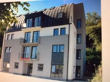 appartement 870 euros (+65 euros)