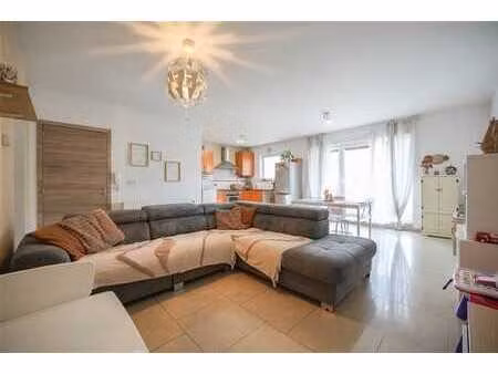 appartement avec jardin dans un quartier calme